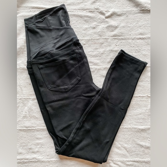 Isabel Maternity Jeggings - Picture 1 of 4